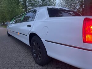 witte limousine huren